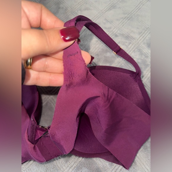 Victoria Secret push up bra 38C burgundy color - Picture 7 of 8